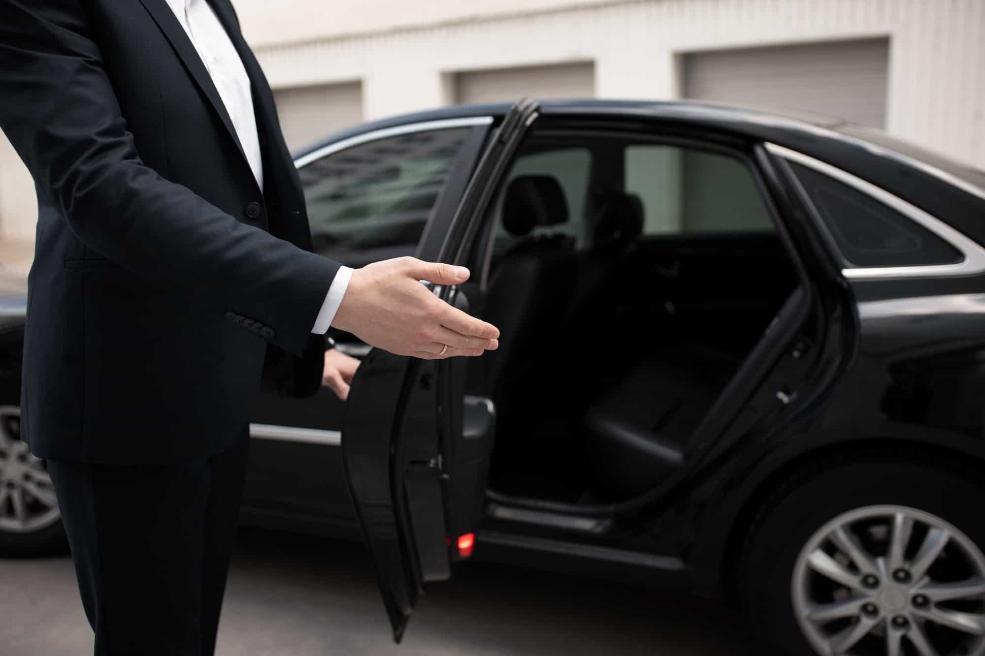 Professional taxi driver in Sintra